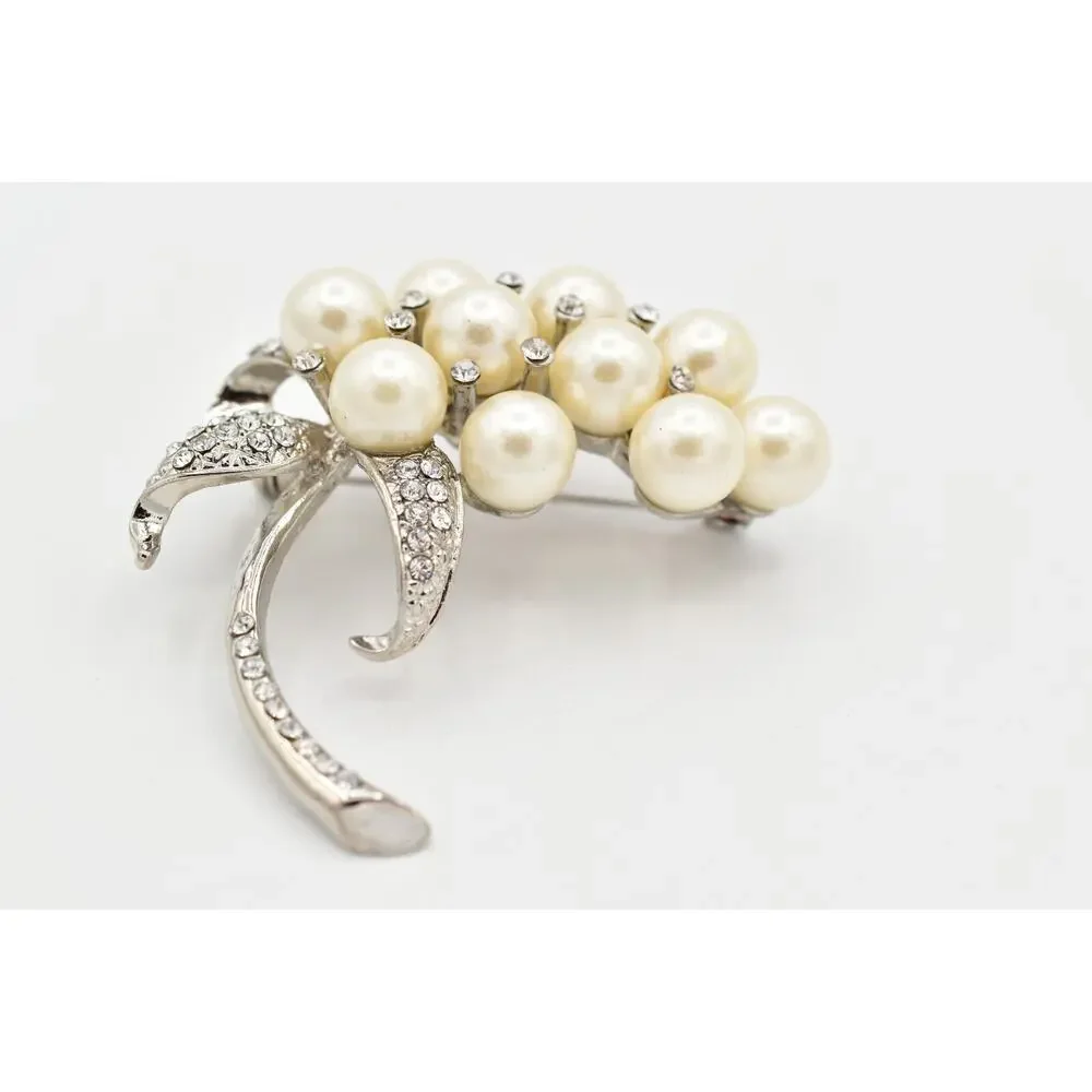 Vintage Crystal Pearl Flower Pin Brooch Burst Pave Shiny Bridal Ice Y2K A26